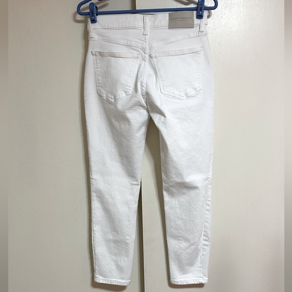 Lucky Brand NEW Bright White Distressed 5 Button Fly Cropped Denim Jeans 2/24 - Picture 6 of 14